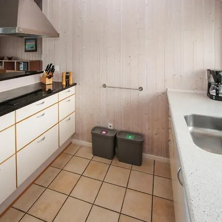 Awesome In Samso With Kitchen بيت للعطل