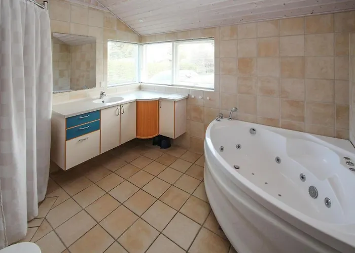 Awesome In Samso With Kitchen